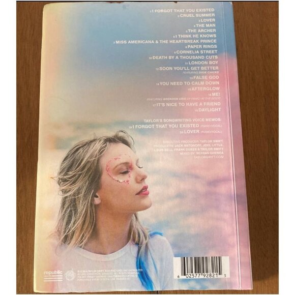 Taylor Swift - Lover (Target Exclusive Deluxe Version 3 CD) - Open - Picture 7 of 9